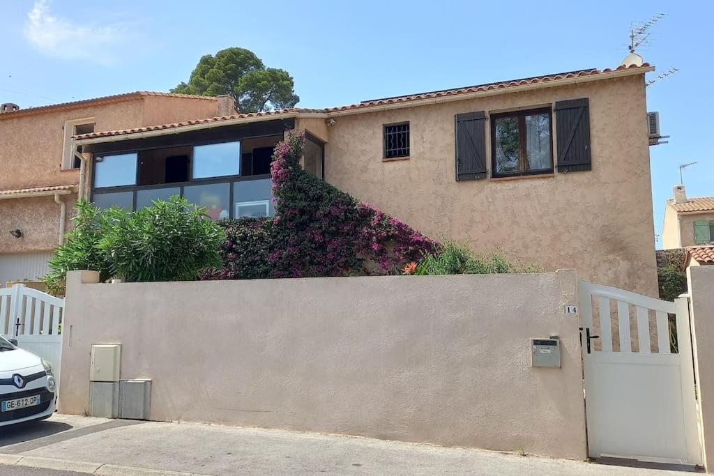 Appartement En Rez De Jardin Et Terrasse Ds Villa Hyères المظهر الخارجي الصورة