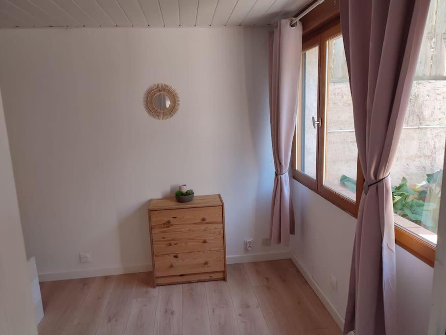 Appartement En Rez De Jardin Et Terrasse Ds Villa Hyères المظهر الخارجي الصورة