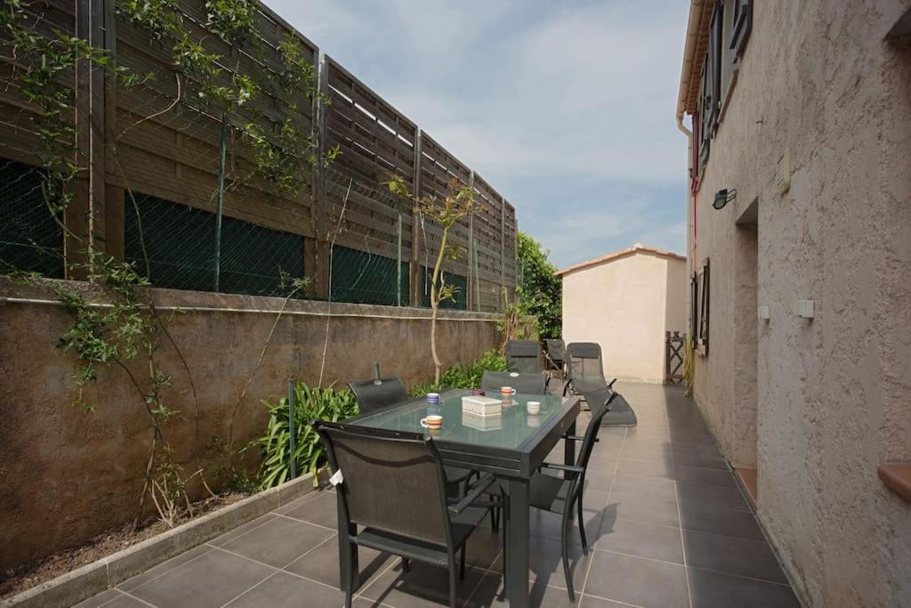Appartement En Rez De Jardin Et Terrasse Ds Villa Hyères المظهر الخارجي الصورة